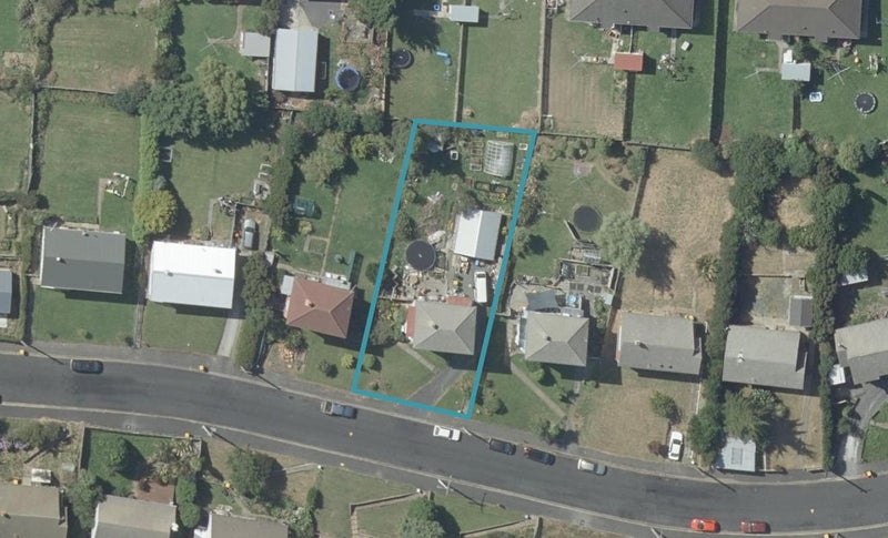 59 Panmure Avenue, Calton Hill, Dunedin - Carousel 1
