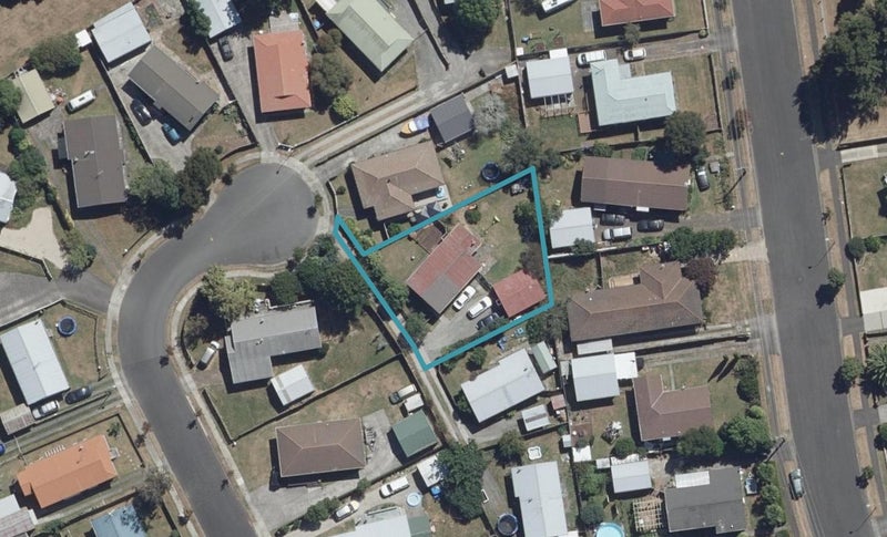 18 Purcell Place, Melville, Hamilton - Carousel 1