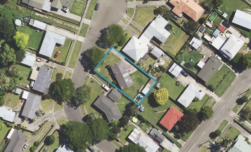 7 Edward Street, Mangapapa, Gisborne - Carousel 1