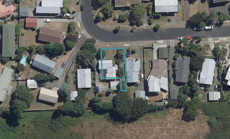 1/37 Gilbass Avenue, Hamilton Lake, Hamilton - Carousel 1