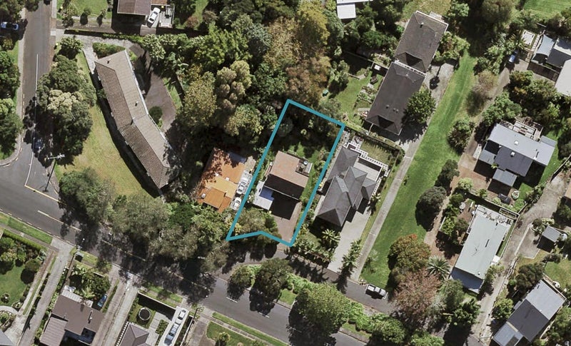66 Exmouth Road, Northcote, Auckland - Carousel 1