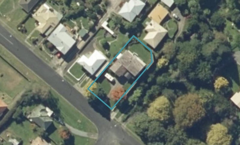 19 Terrace Street, Putāruru - Carousel 1