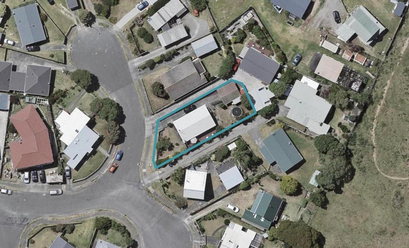 26 Simcox Street, Otaki Beach, Otaki - Carousel 1