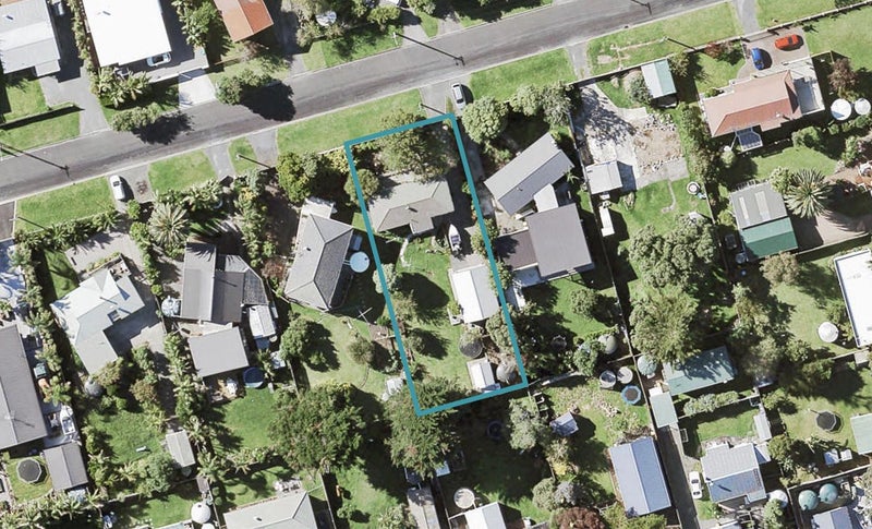 29 First View Avenue, Beachlands, Auckland - Carousel 1