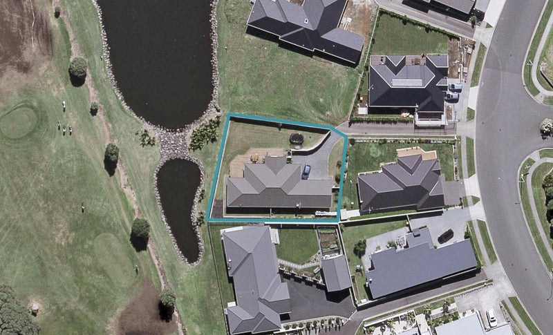 49A Links Drive, Waiwhakaiho, New Plymouth - Carousel 1