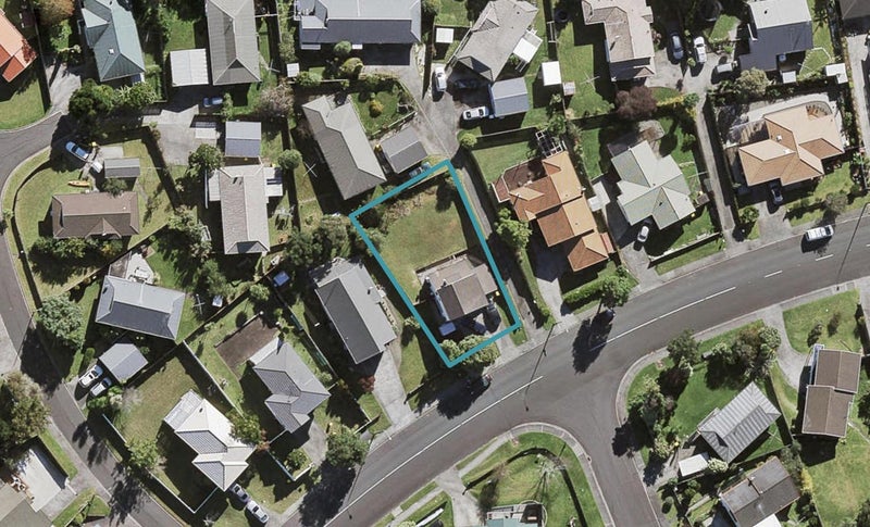 63 Barbados Drive, Unsworth Heights, Auckland - Carousel 1
