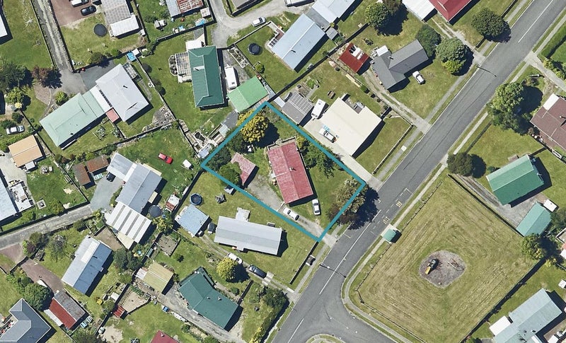 30 Rewarewa Street, Owhata, Rotorua - Carousel 1
