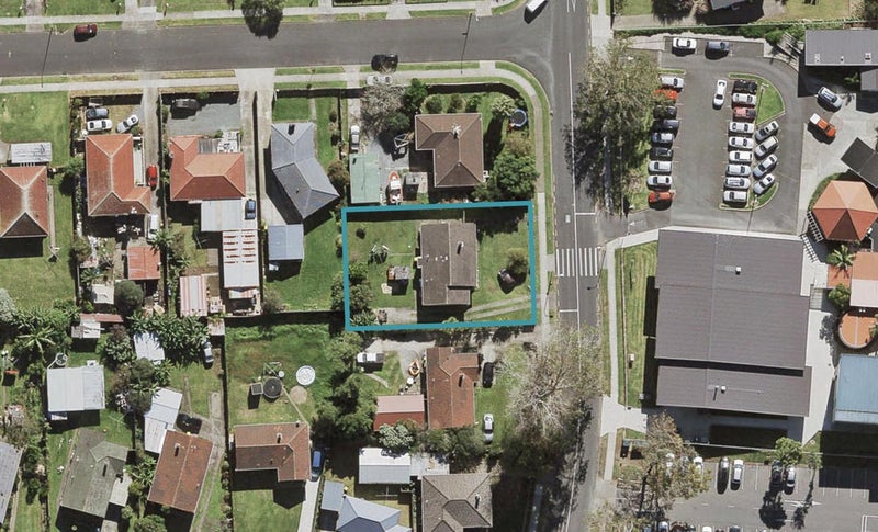 56 Viscount Street, Mangere, Auckland - Carousel 1