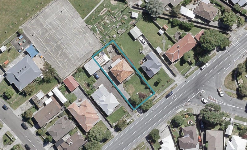 127 Waiwhetu Road, Waterloo, Lower Hutt - Carousel 1