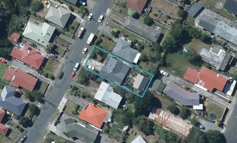 27 Ernest Street, Ranui, Porirua - Carousel 1