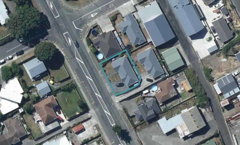 53 Main Road, Titahi Bay, Porirua - Carousel 1