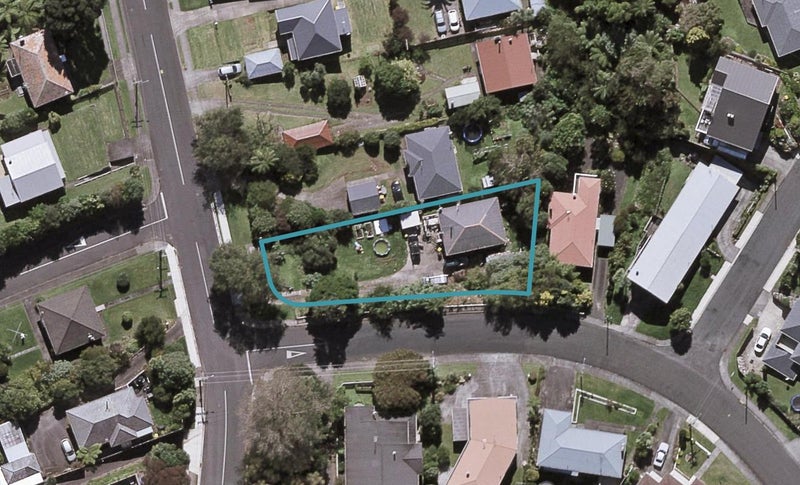 49 Lorna Street, Lynmouth, New Plymouth - Carousel 1