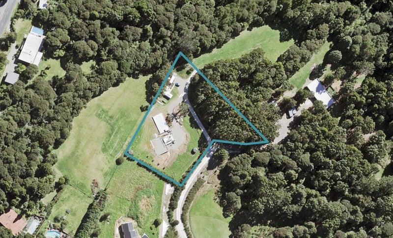 116A Carter Road, Oratia, Auckland - Carousel 1