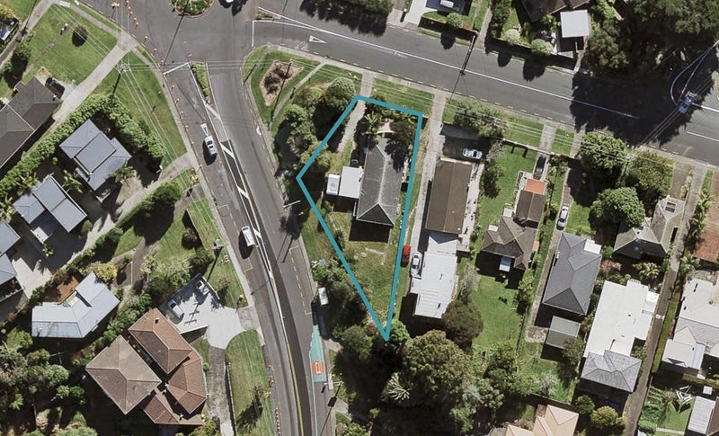 1/1 Exmouth Road, Northcote, Auckland - Carousel 1