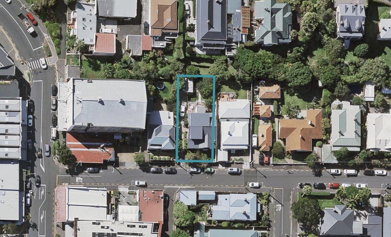 3 Rattray Street, Devonport, Auckland - Carousel 1