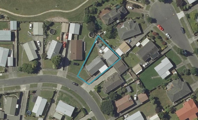 14 Cargill Grove, Kelvin Grove, Palmerston North - Carousel 1