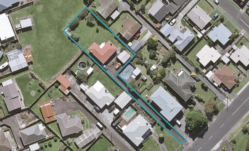 96A Ngamotu Road, Spotswood, New Plymouth - Carousel 1