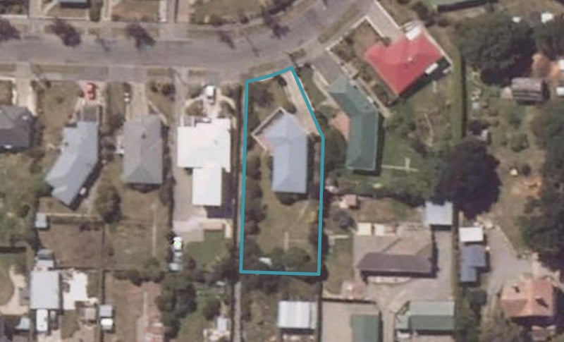 19 Arrow Crescent, Holmes Hill, Oamaru - Carousel 1