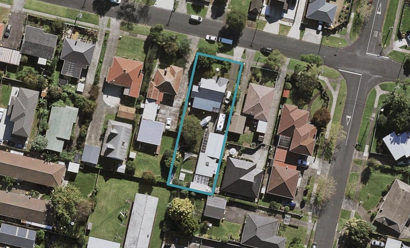 11 Hamilton Road, Papatoetoe, Auckland - Carousel 1