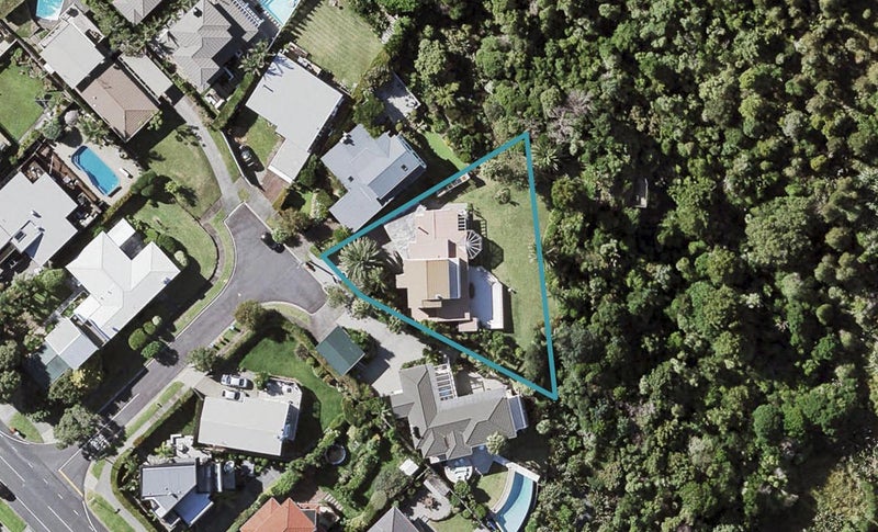 5 California Place, Wai o Taiki Bay, Auckland - Carousel 1