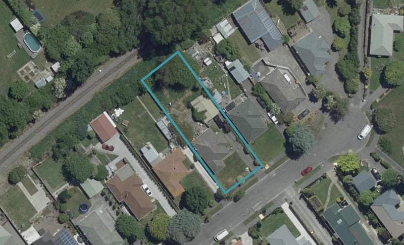 25 Canberra Place, Redwood, Christchurch - Carousel 1