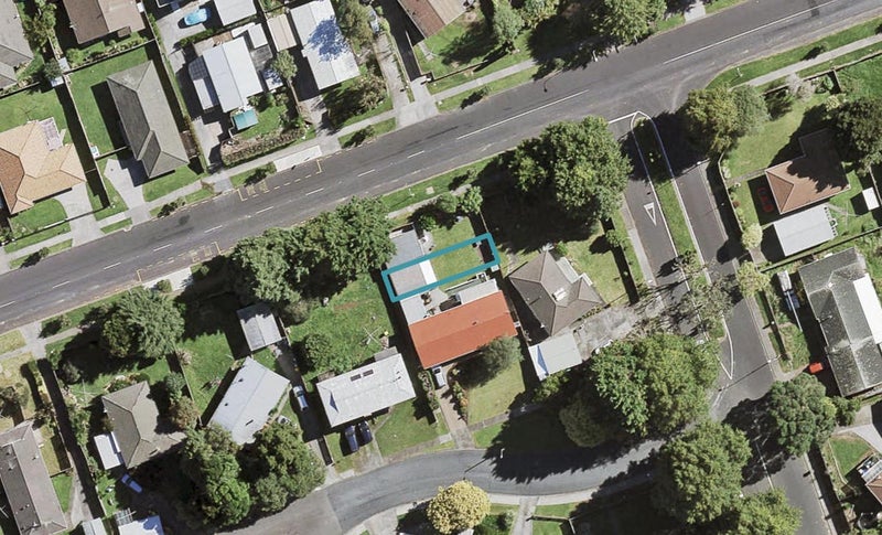 2E Cadiz Place, Red Hill, Papakura - Carousel 1