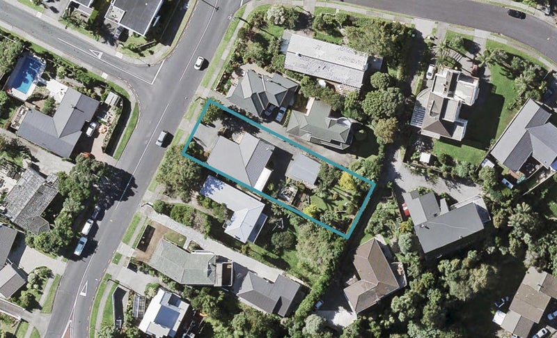 73 Bleakhouse Road, Howick, Auckland - Carousel 1