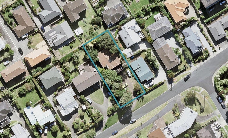 14 Auld Street, Torbay, Auckland - Carousel 1