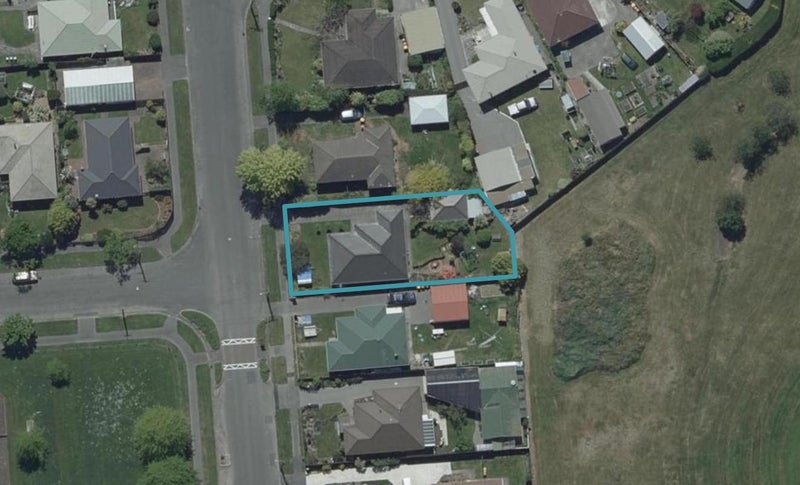 102 Joy Street, Shirley, Christchurch - Carousel 1