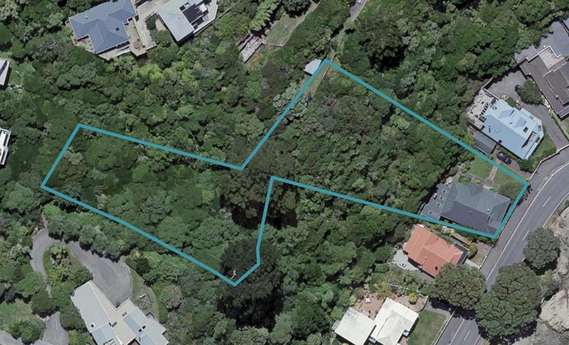 319B Karaka Bay Road, Karaka Bays, Wellington - Carousel 1