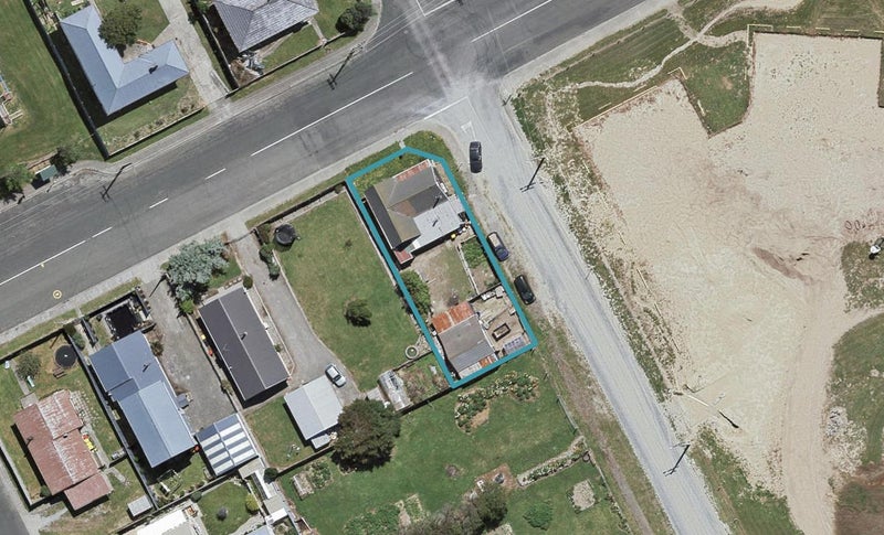 89 Avon Road, Clifton, Invercargill - Carousel 1