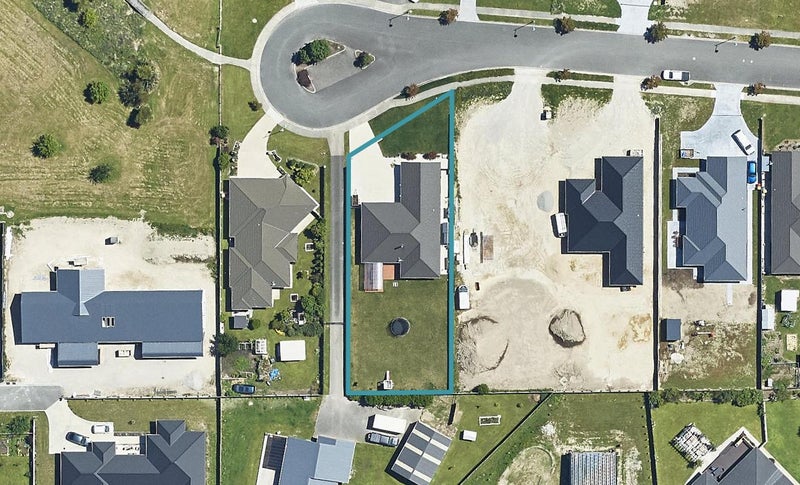 18 Oakland Place, Ngongotaha, Rotorua - Carousel 1