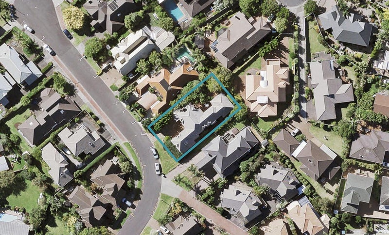 17 Elizabethan Gardens, St Heliers, Auckland - Carousel 1