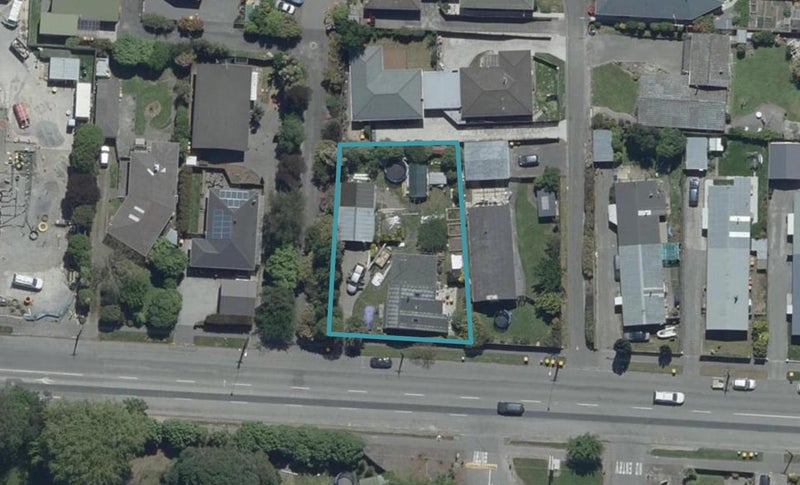 11 Prestons Road, Redwood, Christchurch - Carousel 1