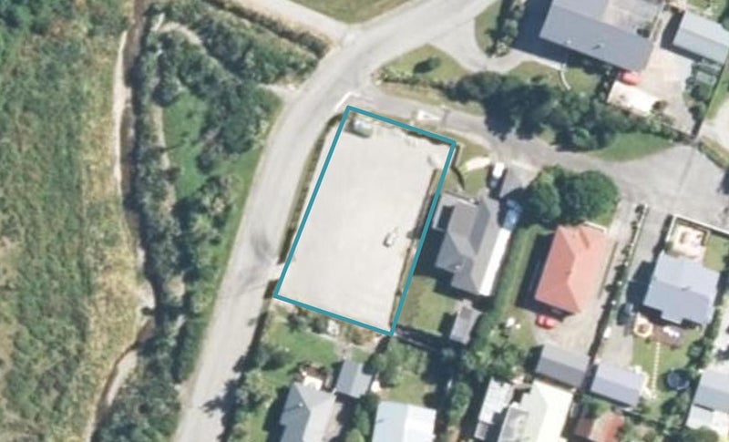 11 Churchill Street, Karoro, Greymouth - Carousel 1