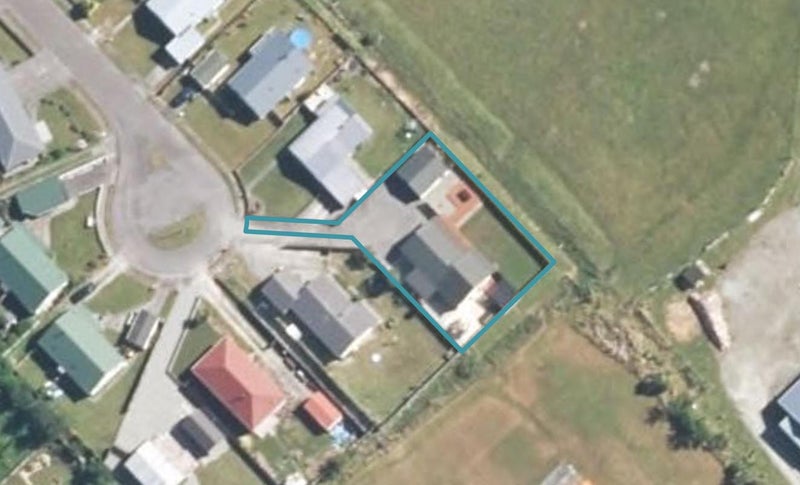 13 Baillie Place, Cobden, Greymouth - Carousel 1