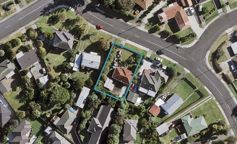 11 Bowater Place, Manurewa, Auckland - Carousel 1