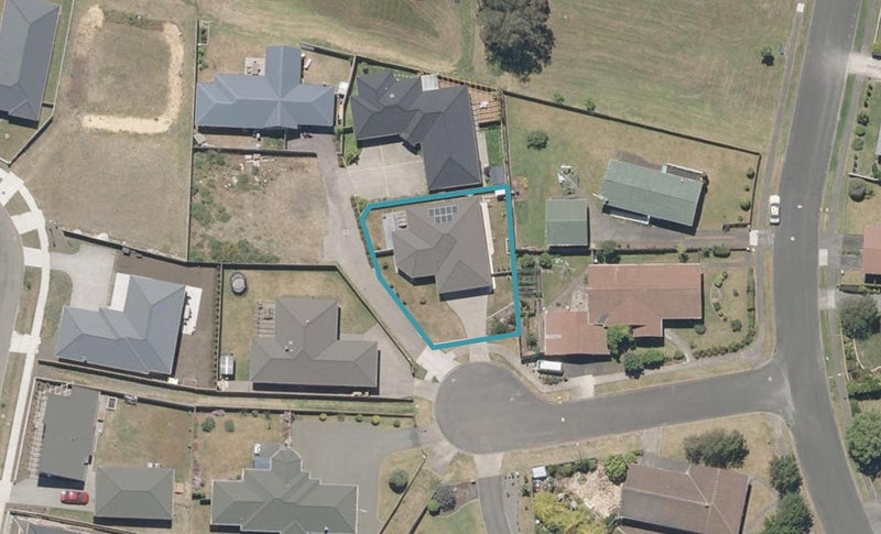 2 Attrill Place, Tawhero, Whanganui - Carousel 1
