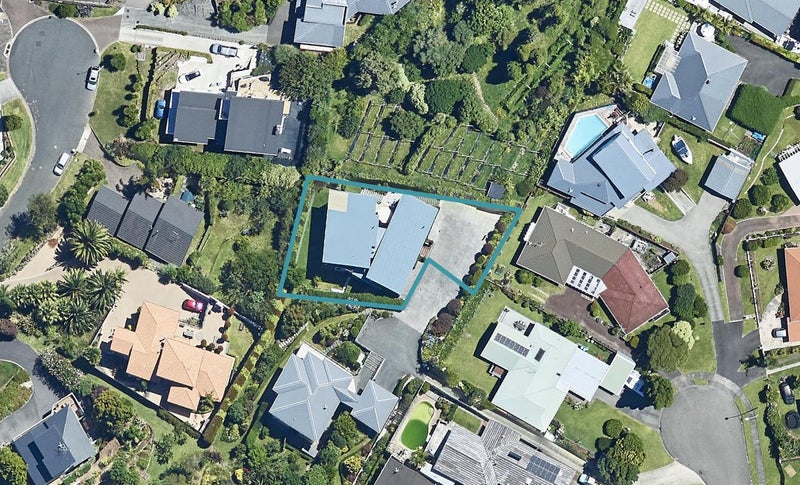 10B Tollemache Place, Otumoetai, Tauranga - Carousel 1