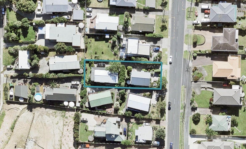 76B Stanmore Bay Road, Stanmore Bay, Whangaparaoa - Carousel 1