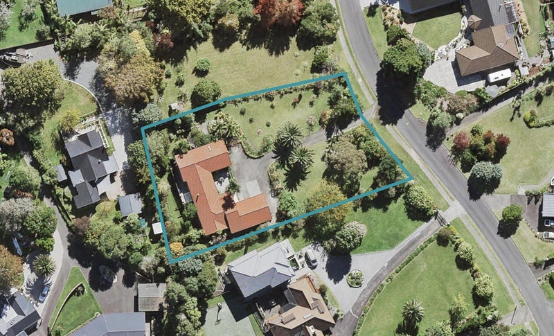 3 Wainoni Heights, Greenhithe, Auckland - Carousel 1