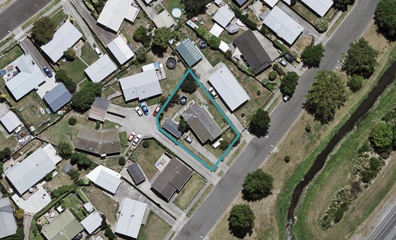 58 Atherfold Crescent, Greenmeadows, Napier - Carousel 1