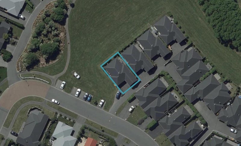 22 Date Crescent, Aidanfield, Christchurch - Carousel 1