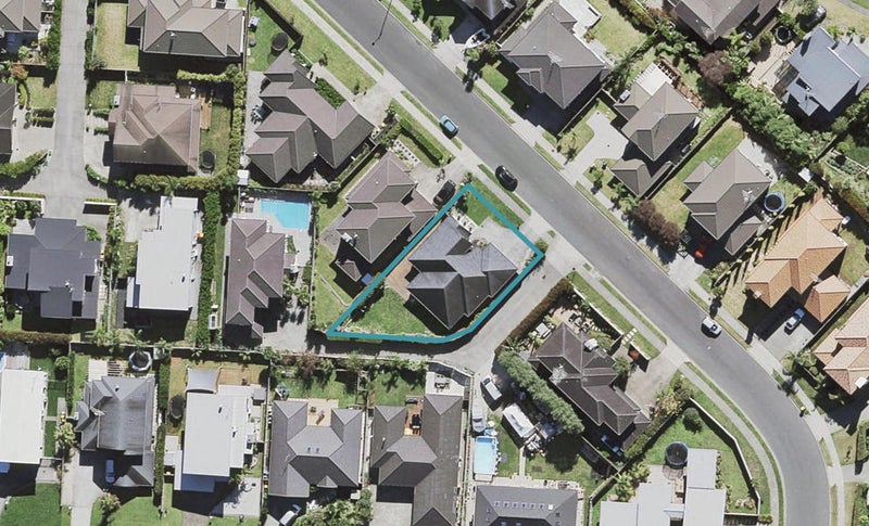 21 Huntington Park Drive, Greenhithe, Auckland - Carousel 1