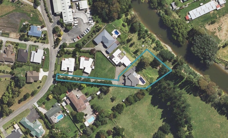 141 Riverside Road, Whataupoko, Gisborne - Carousel 1