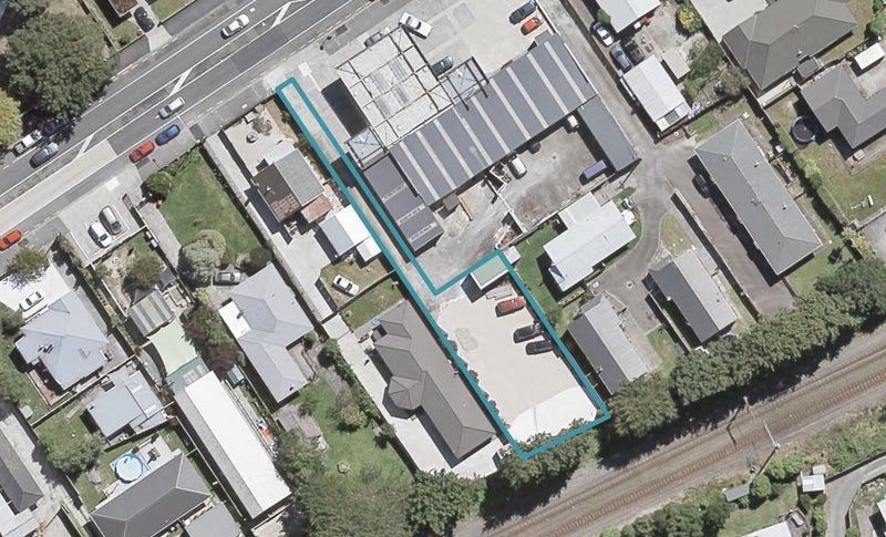 260 Fergusson Drive, Heretaunga, Upper Hutt - Carousel 1