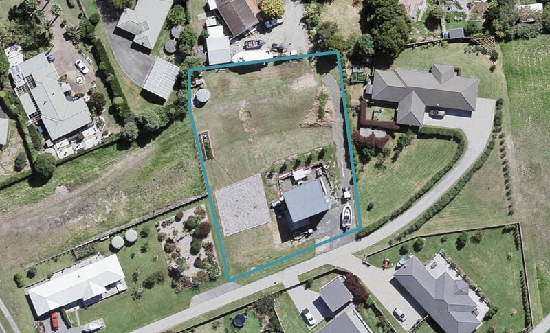 8 Omana Avenue, Helensville - Carousel 1
