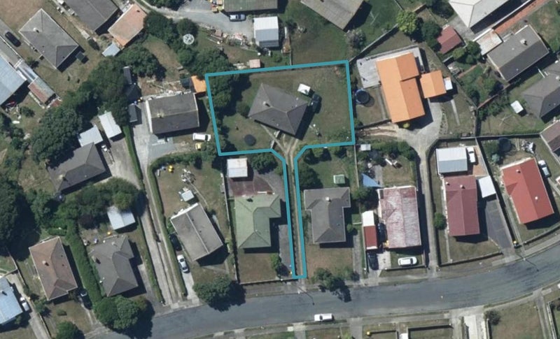 26 Mahinawa Street, Takapuwahia, Porirua - Carousel 1