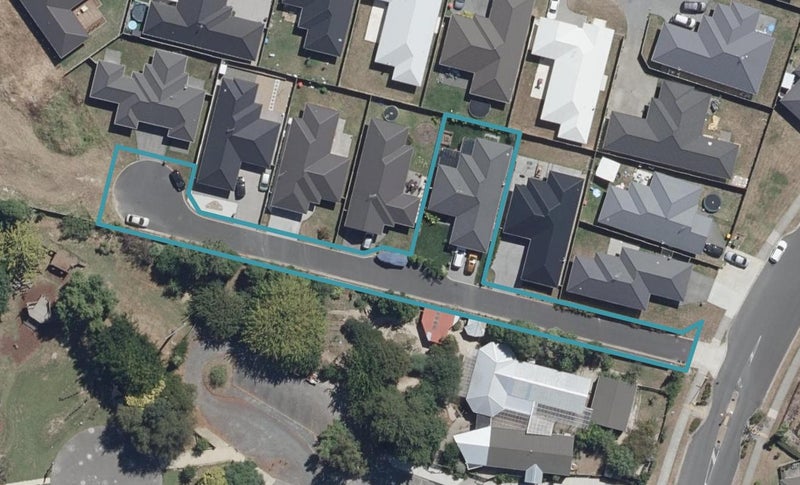 6 Hatfield Way, Huntington, Hamilton - Carousel 1