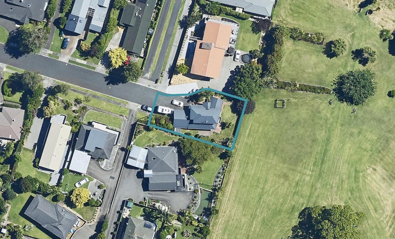 65 Pah Street, Matua, Tauranga - Carousel 1